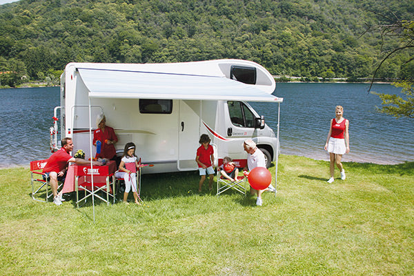 Fiamma F45S Wall-Mount Manual Awnings