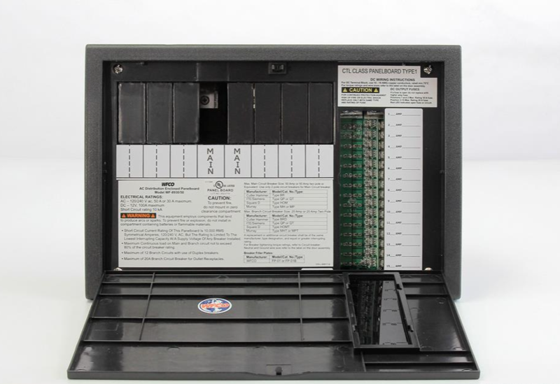 WFCO WF-8930 AC/DC Distribution Panel