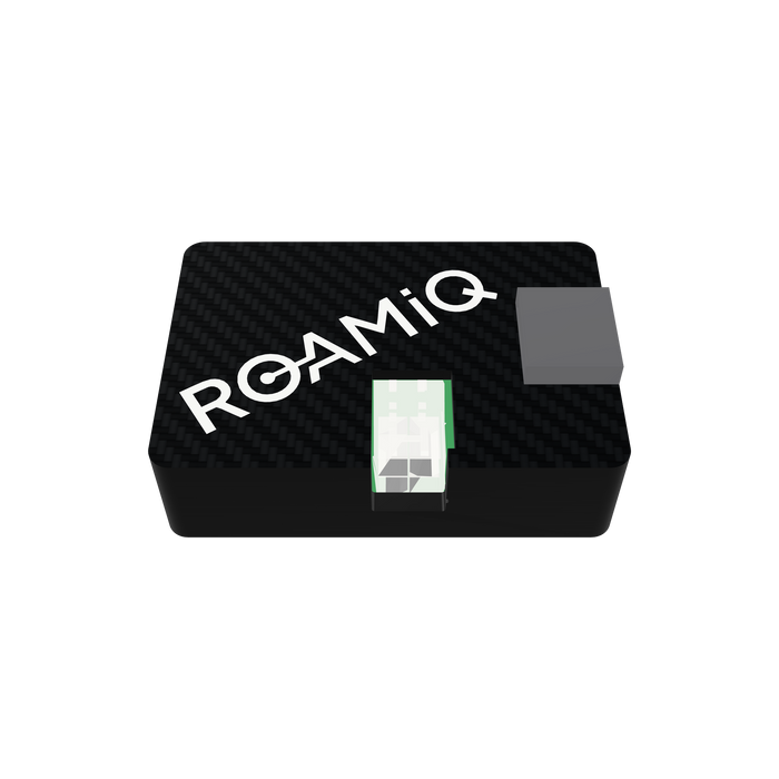 ROAMiQ RV-C chip in its black carbon-pattern case