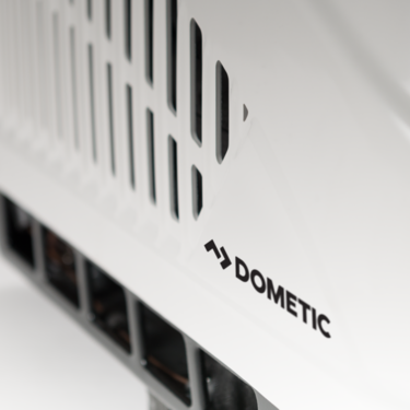 Dometic Penguin II Air Conditioner - 13,500 BTU w/ Heat Pump